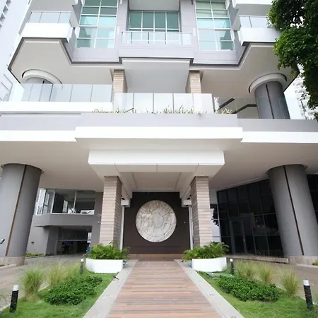 Comfortable Departament In Front The Sea
